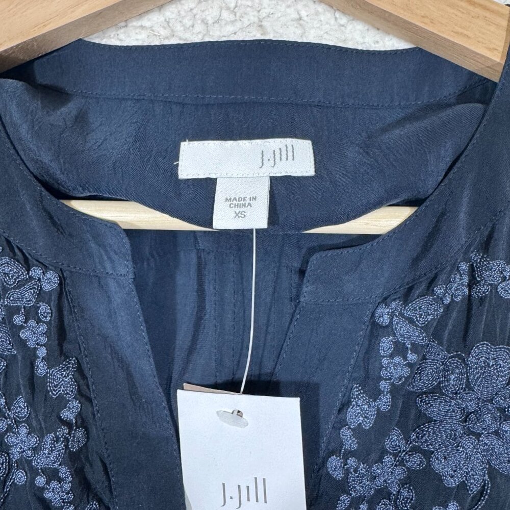 J.Jill Navy Blue Button Up Embroidered Blouse Top Size XS Semi Sheer Office - Picture 5 of 6